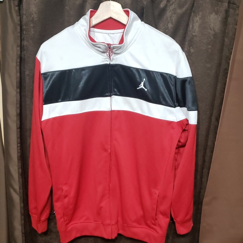 NBA Basketball Atheltic Men's Size XL Stained Closed Zipper Red Black Jacket